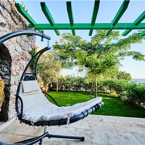 11 bedroom seafront villa with infinity pool near Budvar, sleeps 22